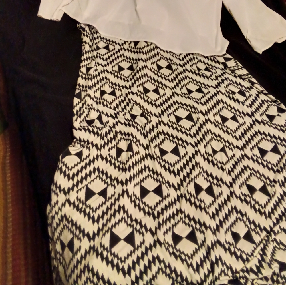 Black and White A-Line Maxi Skirt for Work